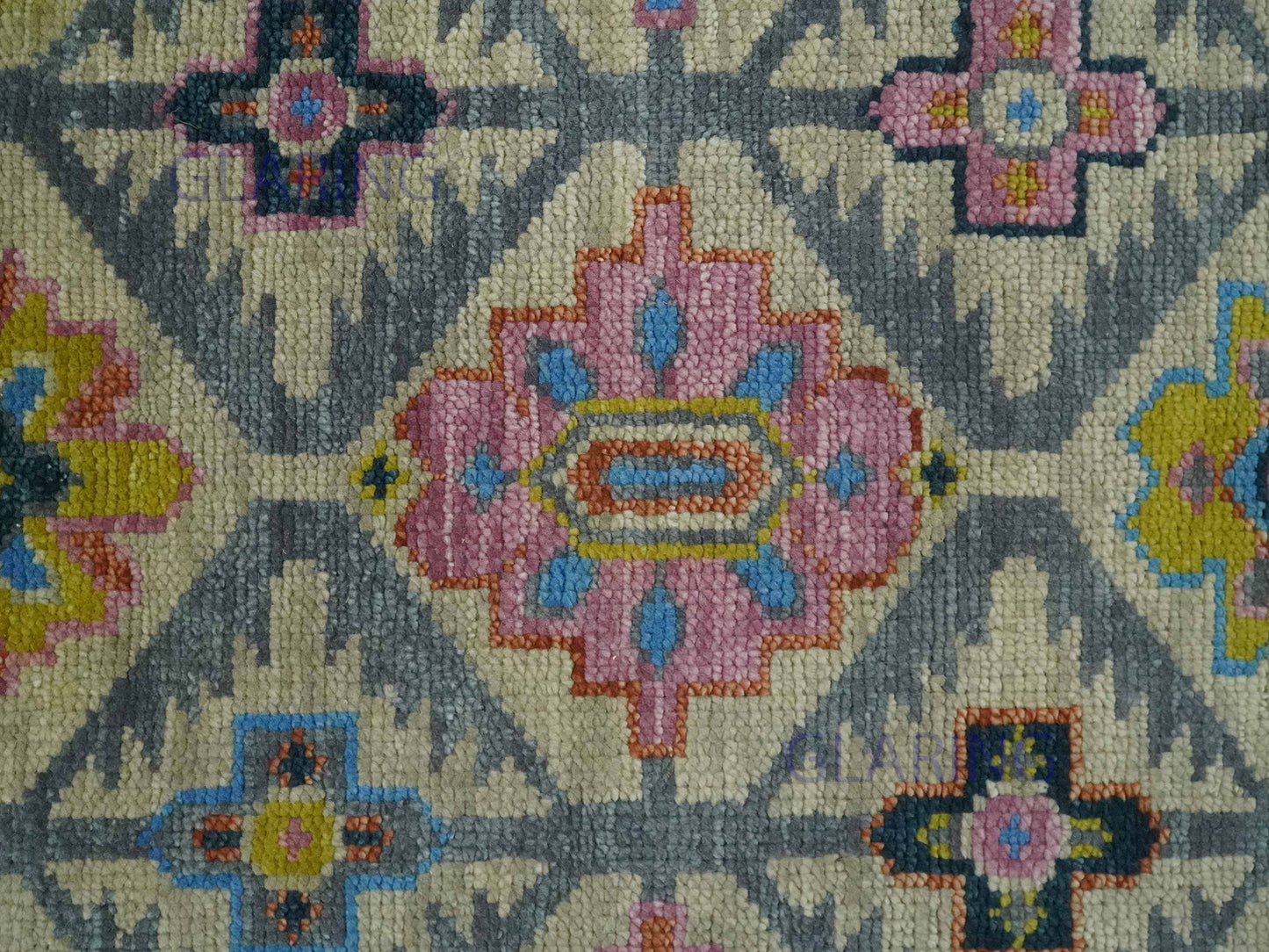 Hand-Knotted Traditional Rug | Oriental Design in Grey & Gold