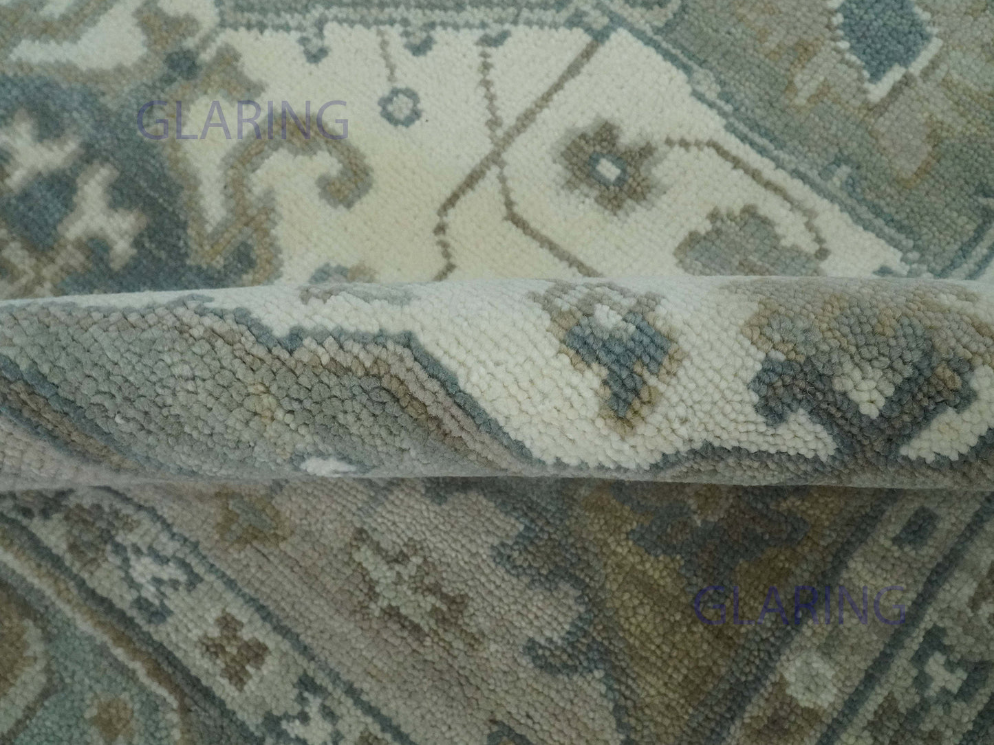 Hand-Knotted Traditional Rug | Heriz Design in Grey & Ivory