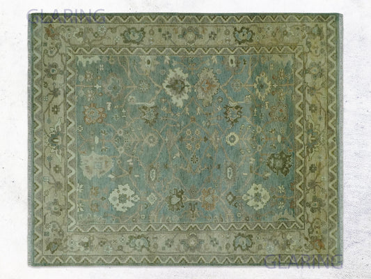 Hand-Knotted Traditional Rug | Oushak Design in Grey