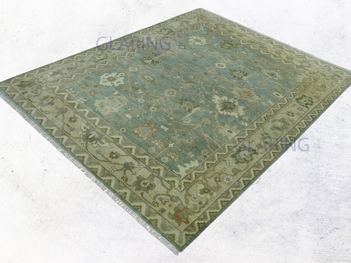 Hand-Knotted Traditional Rug | Oushak Design in Grey