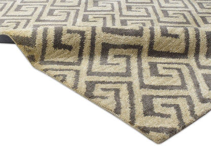 Handmade Scandinavian Rug | Geometric Design in Beige & Brown