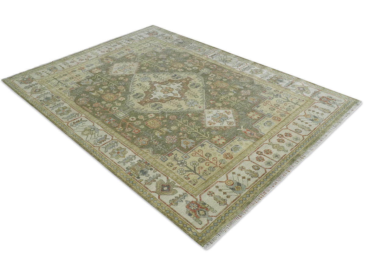 Hand-Knotted Traditional Rug | Serapi Design in Green