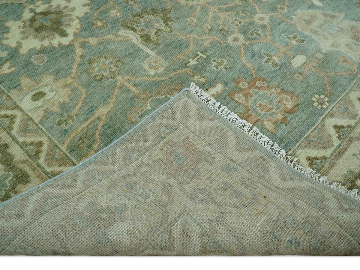 Hand-Knotted Traditional Rug | Oushak Design in Grey