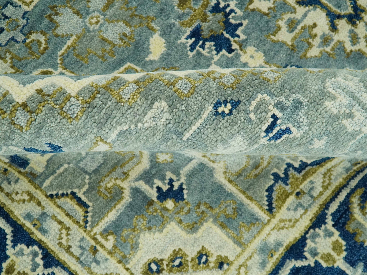 Hand-Knotted Traditional Rug | Heriz Design in Grey