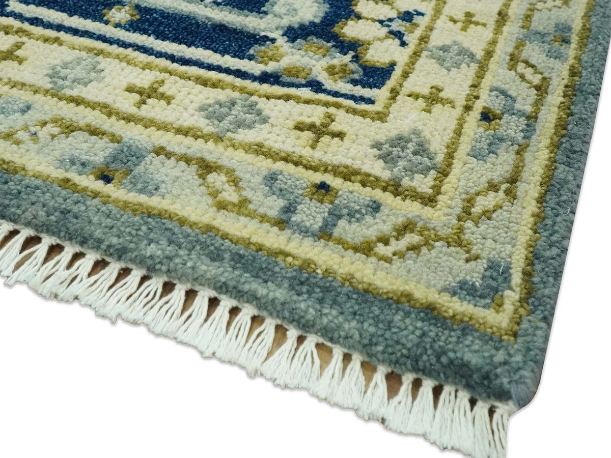 Hand-Knotted Traditional Rug | Heriz Design in Grey