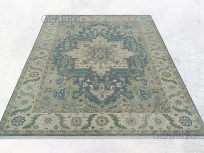 Hand-Knotted Traditional Rug | Serapi Design in Silver