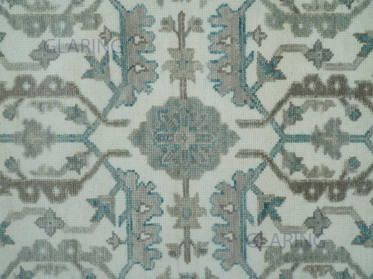 Hand-Knotted Traditional Rug | Oushak Design in Ivory & Grey